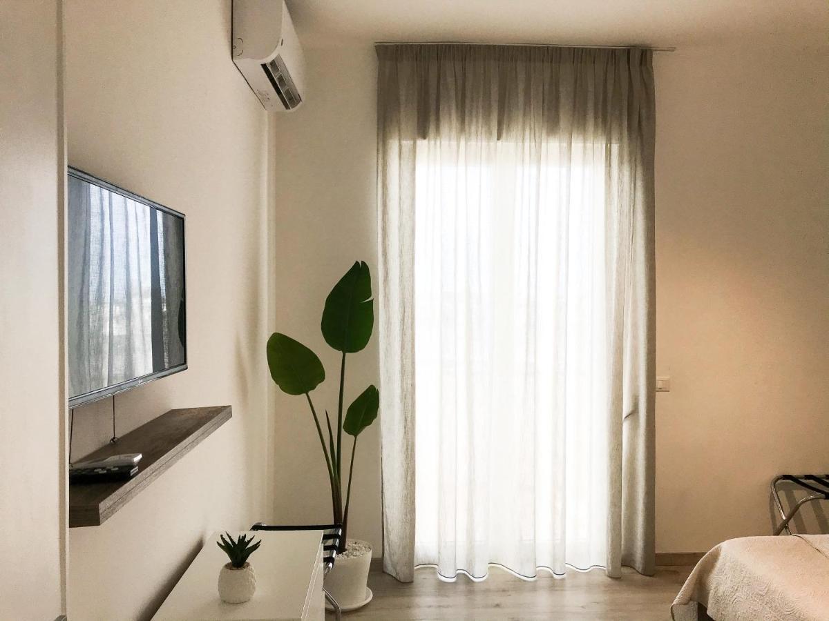 Viatorem Suites Torre dell'Orso Exteriér fotografie