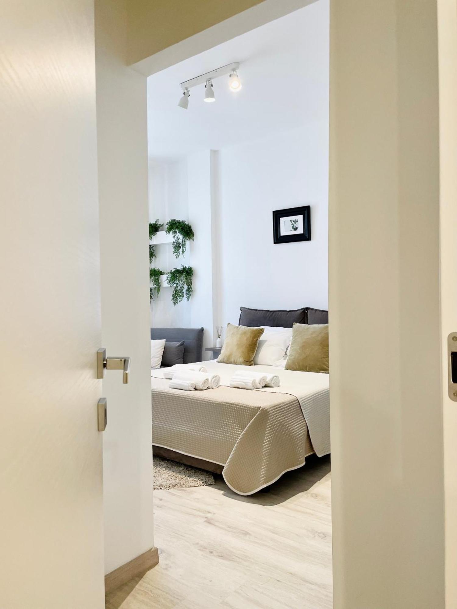 Viatorem Suites Torre dell'Orso Exteriér fotografie